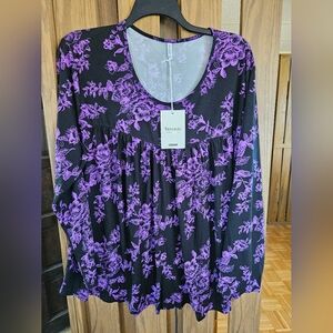 NWT Tencede Sz 4xl Black and Purple Floral Women's Top